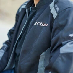 Klim Induction Textile Jacket - Stealth Black -Klim Sales Store klim textile jacket induction black lifestyle5